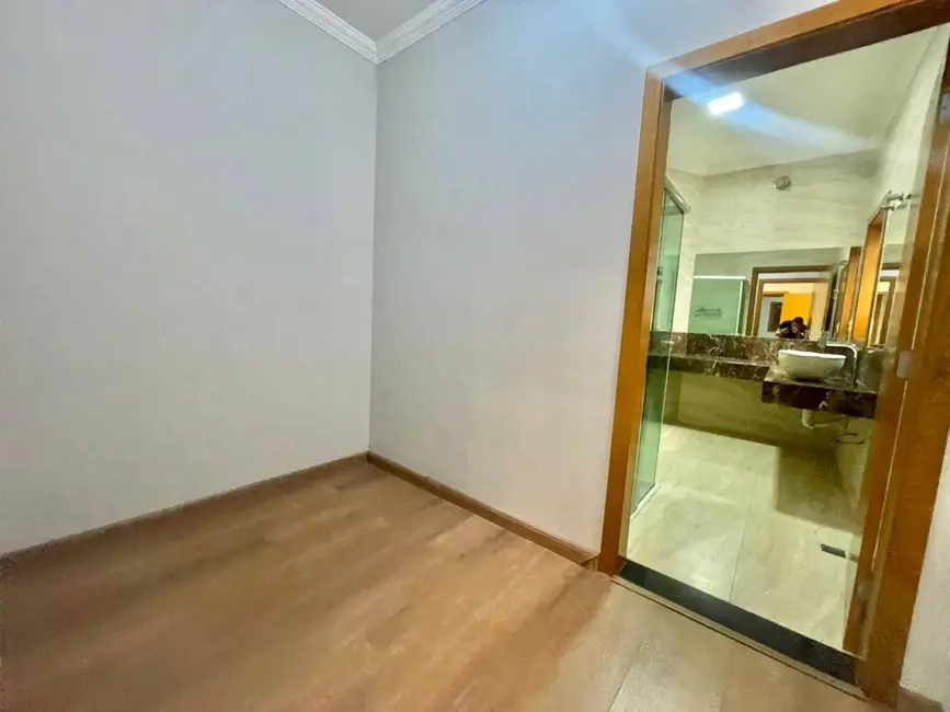 Foto 5 de Casa com 3 quartos à venda, 324m2 em Jardim Dona Judith, Americana - SP