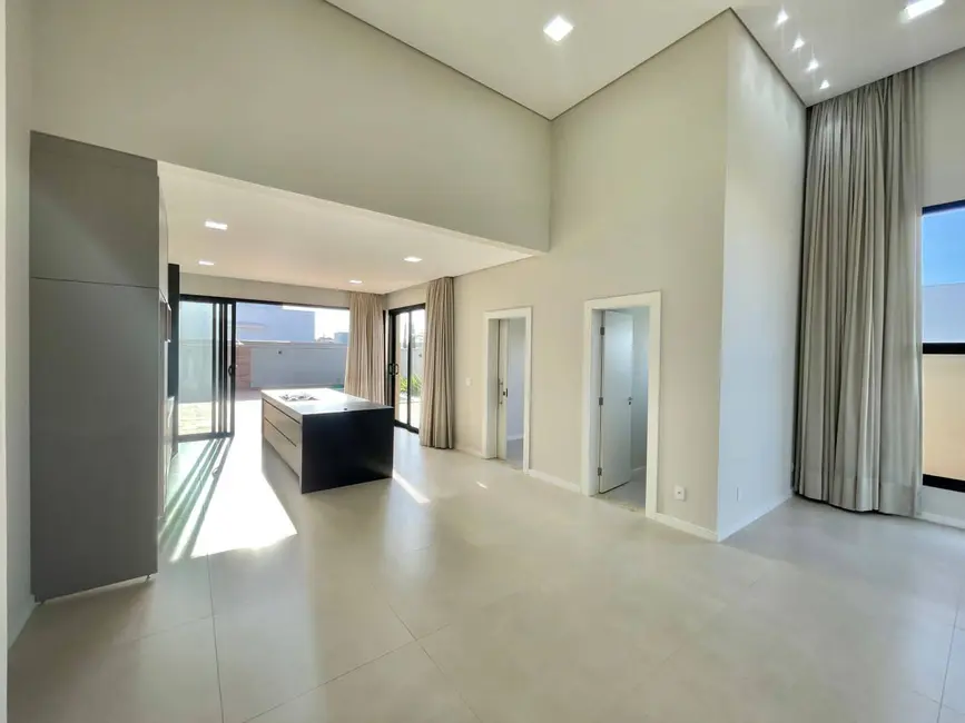 Foto 5 de Casa com 3 quartos à venda, 450m2 em Chácara Letônia, Americana - SP