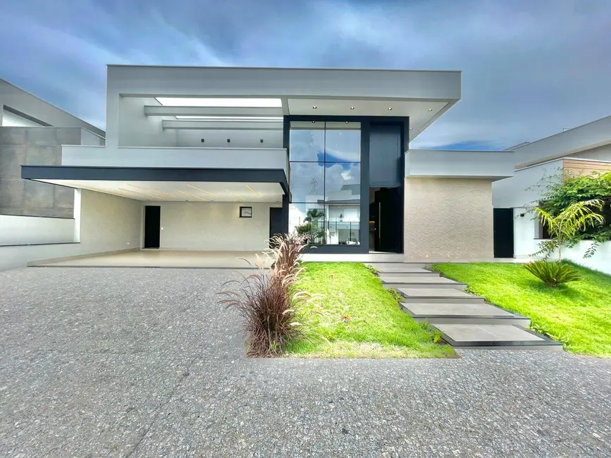 Foto 3 de Casa à venda, 429m2 em Vila Cordenonsi, Americana - SP