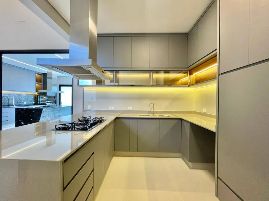 Foto 9 de Casa à venda, 429m2 em Vila Cordenonsi, Americana - SP