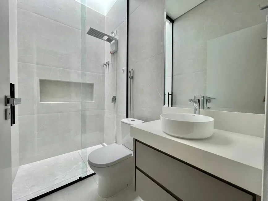 Foto 16 de Casa à venda, 429m2 em Vila Cordenonsi, Americana - SP