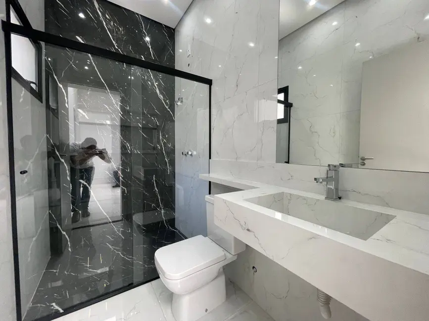 Casa com 3 quartos à venda, 160m2 em Loteamento Residencial Jardim Jacyra, Americana - SP - imagem 9 Foto 9 de Casa com 3 quartos à venda, 160m2 em Loteamento Residencial Jardim Jacyra, Americana - SP