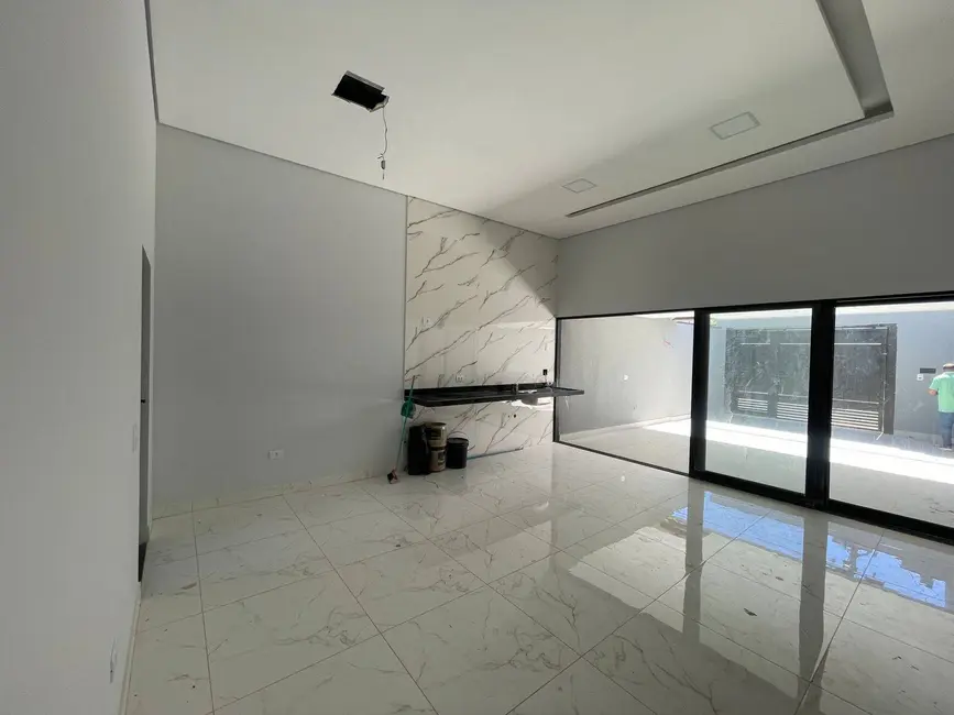 Foto 2 de Casa com 3 quartos à venda, 125m2 em Vale das Cigarras, Santa Bárbara D`Oeste - SP