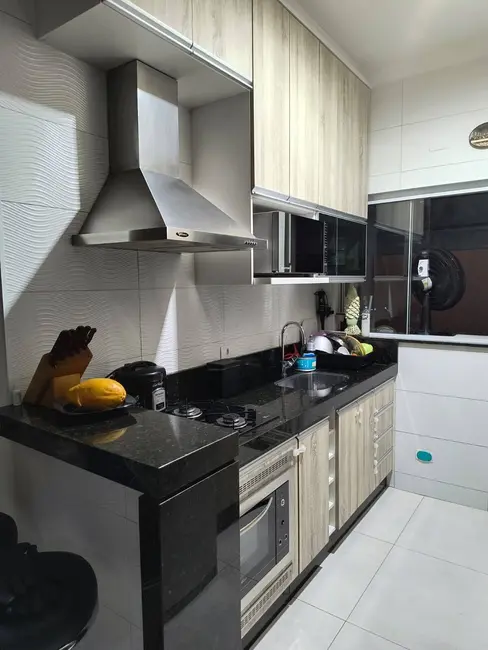 Foto 5 de Casa com 2 quartos à venda, 80m2 em Jardim das Orquídeas, Americana - SP