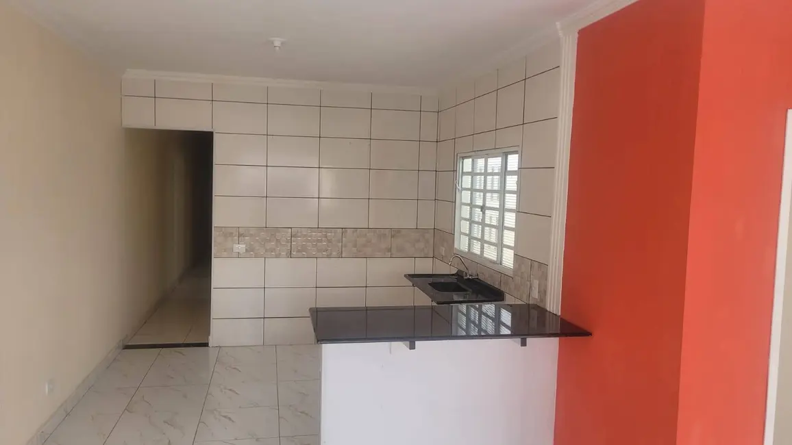 Foto 2 de Casa com 2 quartos à venda, 150m2 em Balneário Salto Grande, Americana - SP