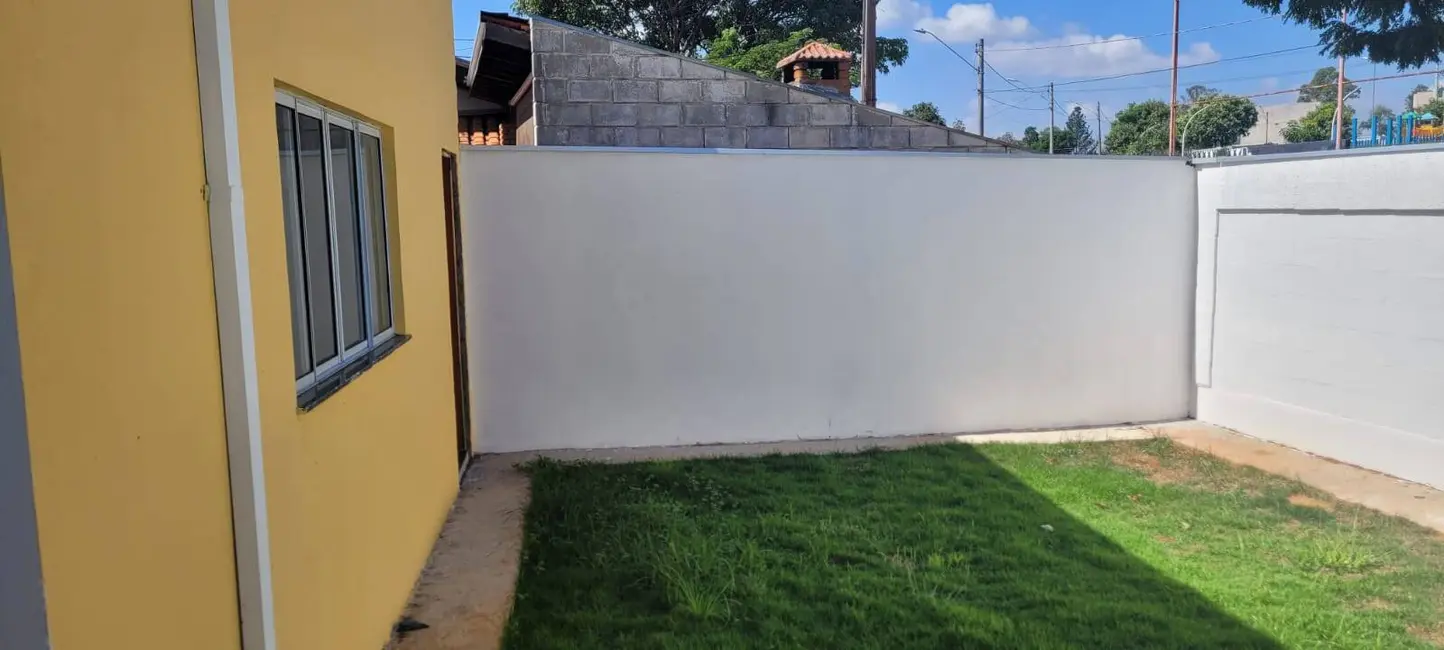 Foto 3 de Casa com 2 quartos à venda, 150m2 em Balneário Salto Grande, Americana - SP