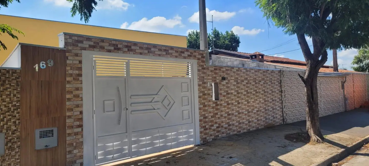 Foto 1 de Casa com 2 quartos à venda, 150m2 em Balneário Salto Grande, Americana - SP
