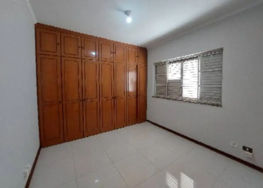 Foto 16 de Casa à venda, 330m2 em Vila Medon, Americana - SP