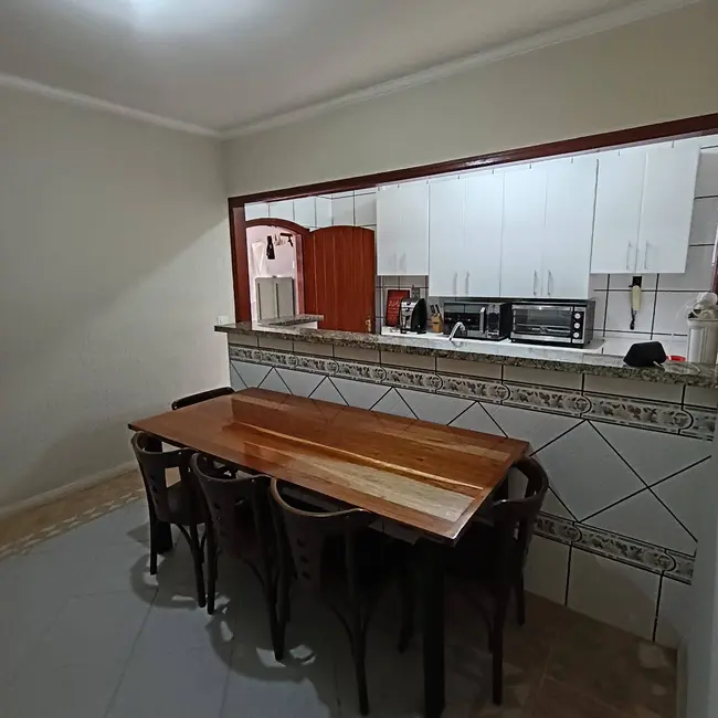 Foto 4 de Casa com 2 quartos à venda, 135m2 em Vila Santa Maria, Americana - SP