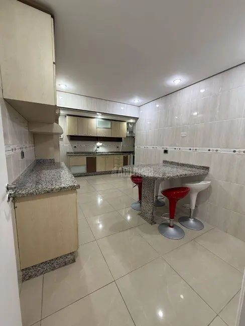 Foto 5 de Apartamento com 3 quartos para alugar, 230m2 em Canto do Forte, Praia Grande - SP