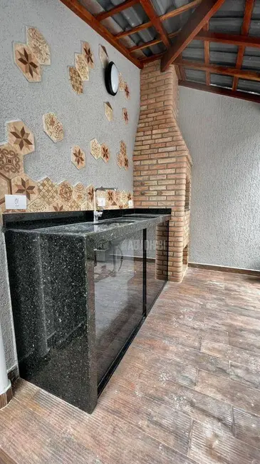 Casa com 3 quartos à venda, 173m2 em Praia Grande - SP - imagem 3 Foto 3 de Casa com 3 quartos à venda, 173m2 em Praia Grande - SP
