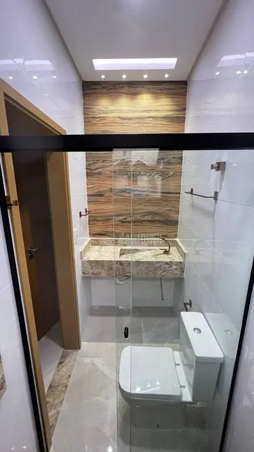 Casa com 3 quartos à venda, 173m2 em Praia Grande - SP - imagem 9 Foto 9 de Casa com 3 quartos à venda, 173m2 em Praia Grande - SP