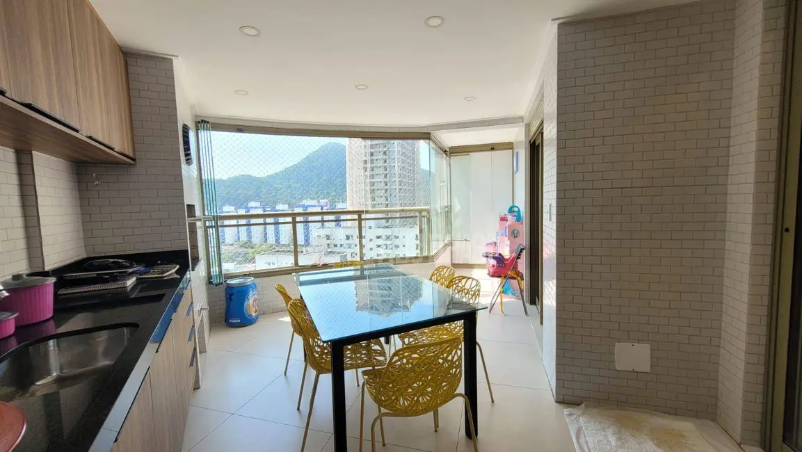Foto 6 de Apartamento com 3 quartos à venda, 189m2 em Canto do Forte, Praia Grande - SP