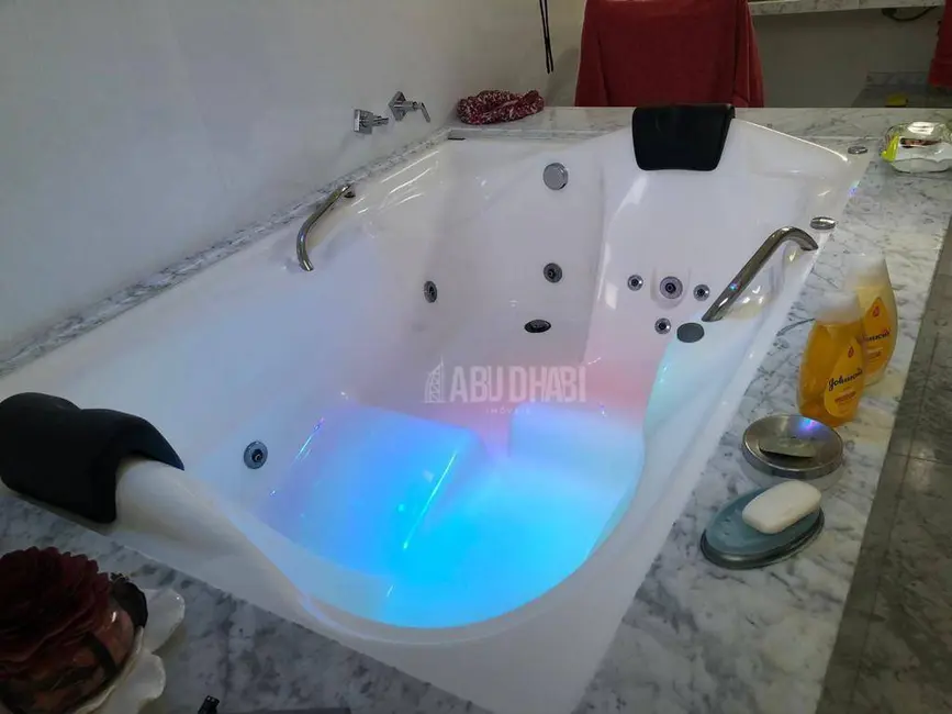 Sobrado com 4 quartos à venda, 218m2 em Boqueirão, Praia Grande - SP - imagem 3 Foto 3 de Sobrado com 4 quartos à venda, 218m2 em Boqueirão, Praia Grande - SP