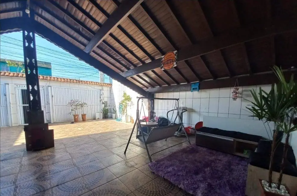 Foto 3 de Casa com 3 quartos à venda, 250m2 em Mirim, Praia Grande - SP