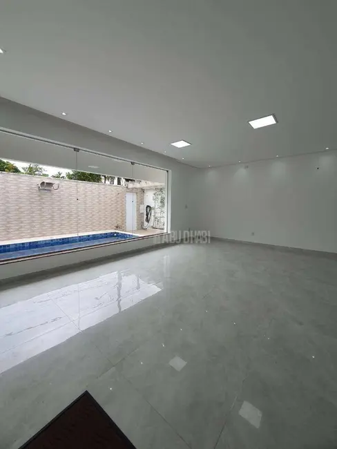 Casa com 3 quartos à venda, 560m2 em Canto do Forte, Praia Grande - SP - imagem 7 Foto 7 de Casa com 3 quartos à venda, 560m2 em Canto do Forte, Praia Grande - SP