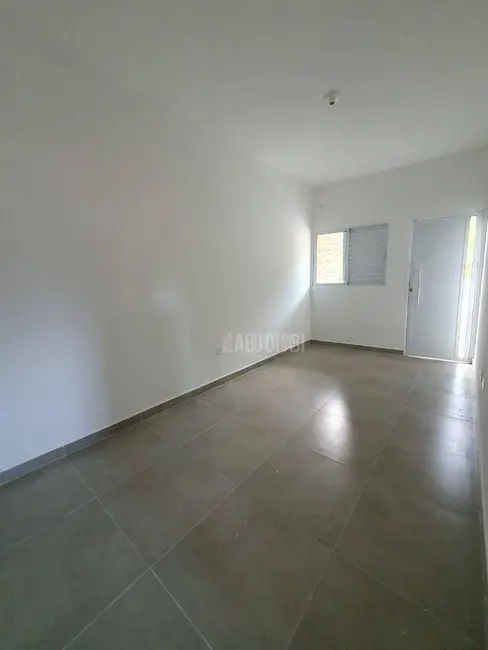 Sobrado com 2 quartos à venda, 76m2 em Canto do Forte, Praia Grande - SP - imagem 6 Foto 6 de Sobrado com 2 quartos à venda, 76m2 em Canto do Forte, Praia Grande - SP