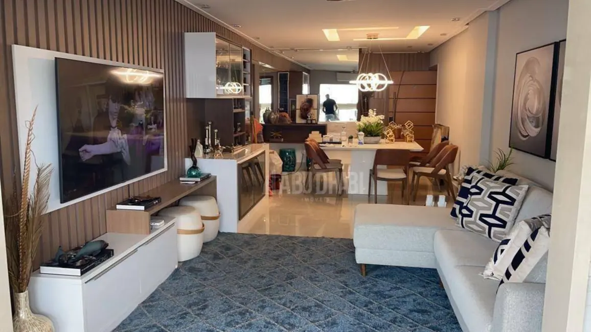 Foto 2 de Apartamento com 3 quartos à venda, 184m2 em Canto do Forte, Praia Grande - SP