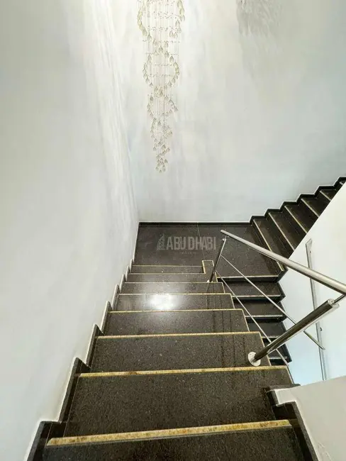 Cobertura com 4 quartos à venda, 400m2 em Canto do Forte, Praia Grande - SP - imagem 8 Foto 8 de Cobertura com 4 quartos à venda, 400m2 em Canto do Forte, Praia Grande - SP