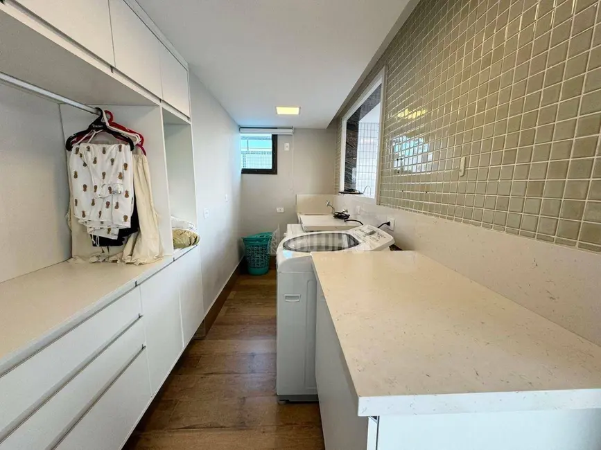 Cobertura com 4 quartos à venda, 400m2 em Canto do Forte, Praia Grande - SP - imagem 7 Foto 7 de Cobertura com 4 quartos à venda, 400m2 em Canto do Forte, Praia Grande - SP
