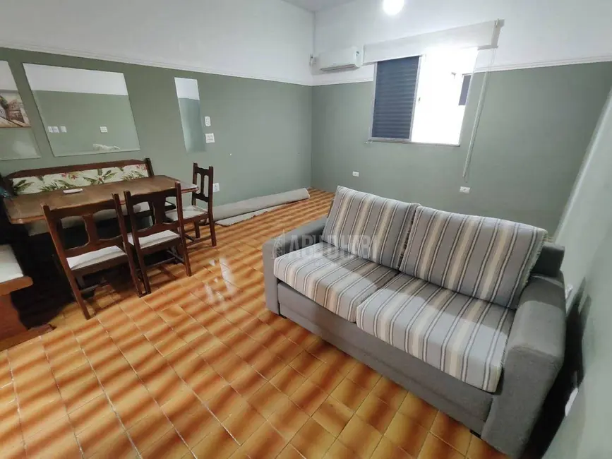 Foto 3 de Apartamento com 1 quarto à venda, 32m2 em Aviação, Praia Grande - SP