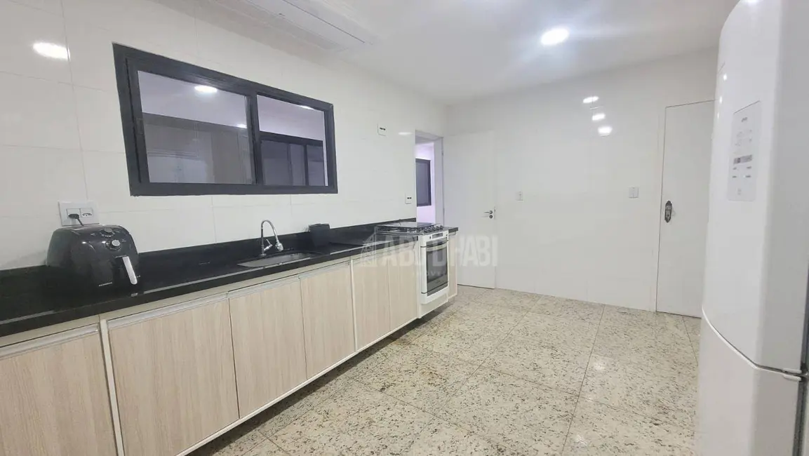 Foto 5 de Apartamento com 3 quartos à venda, 170m2 em Canto do Forte, Praia Grande - SP