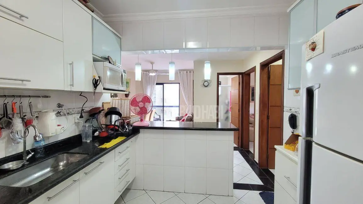 Foto 4 de Apartamento com 2 quartos à venda, 62m2 em Tupi, Praia Grande - SP