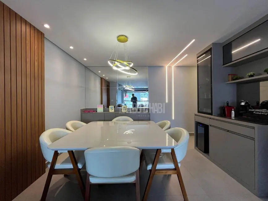 Foto 3 de Apartamento com 3 quartos à venda, 118m2 em Canto do Forte, Praia Grande - SP