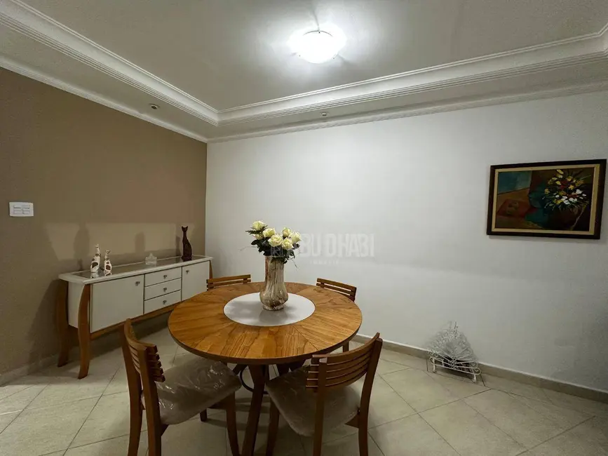 Apartamento com 2 quartos à venda, 113m2 em Canto do Forte, Praia Grande - SP - imagem 6 Foto 6 de Apartamento com 2 quartos à venda, 113m2 em Canto do Forte, Praia Grande - SP