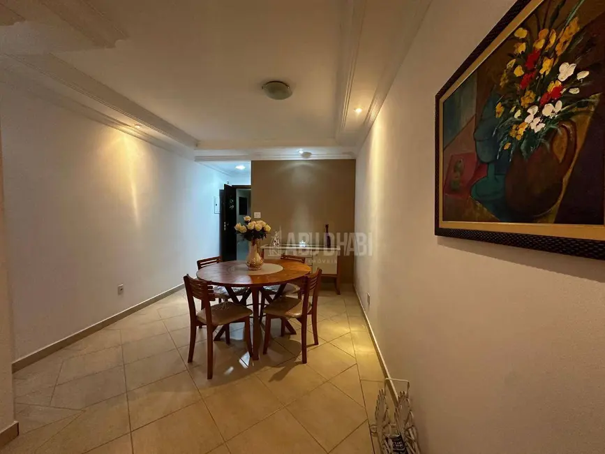 Apartamento com 2 quartos à venda, 113m2 em Canto do Forte, Praia Grande - SP - imagem 4 Foto 4 de Apartamento com 2 quartos à venda, 113m2 em Canto do Forte, Praia Grande - SP