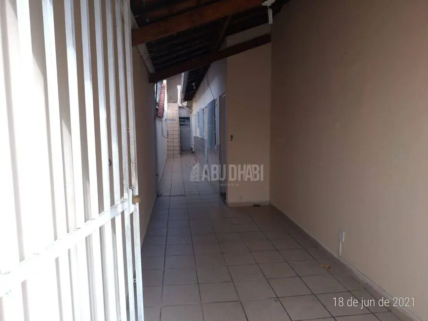 Foto 2 de Casa com 3 quartos à venda, 100m2 em Boqueirão, Praia Grande - SP