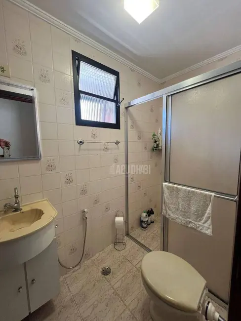 Apartamento com 1 quarto à venda, 45m2 em Canto do Forte, Praia Grande - SP - imagem 4 Foto 4 de Apartamento com 1 quarto à venda, 45m2 em Canto do Forte, Praia Grande - SP