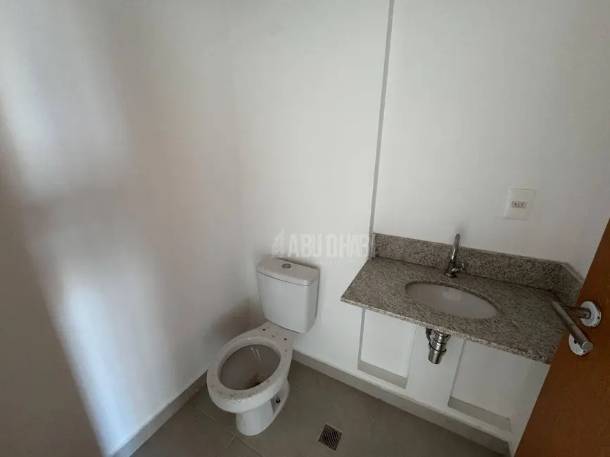 Sala Comercial à venda, 39m2 em Boqueirão, Praia Grande - SP - imagem 8 Foto 8 de Sala Comercial à venda, 39m2 em Boqueirão, Praia Grande - SP