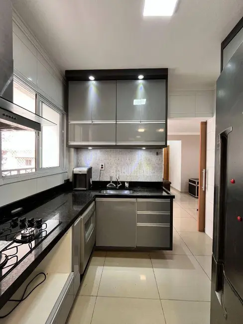 Apartamento com 1 quarto à venda, 60m2 em Praia Grande - SP - imagem 7 Foto 7 de Apartamento com 1 quarto à venda, 60m2 em Praia Grande - SP