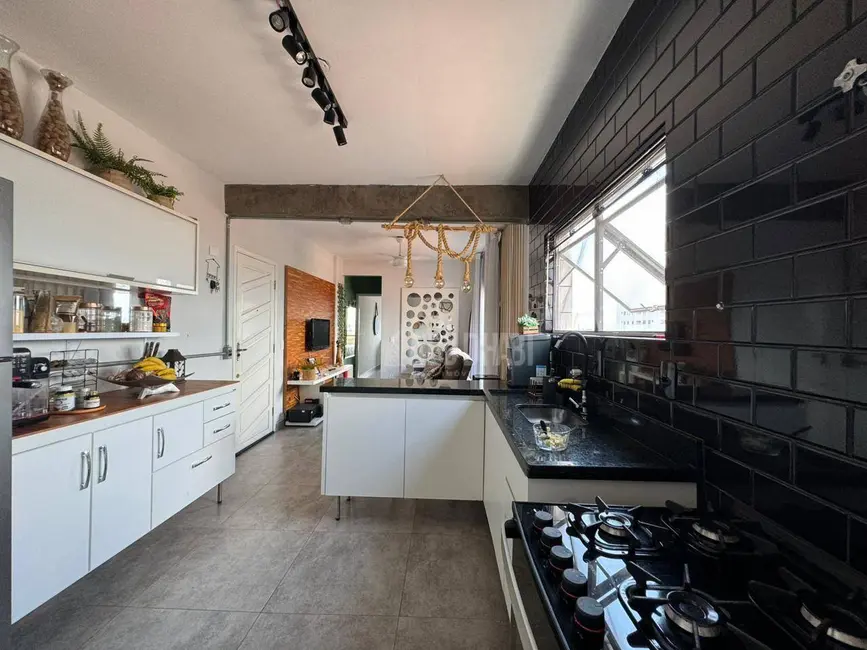Foto 2 de Apartamento com 1 quarto à venda, 43m2 em Praia Grande - SP