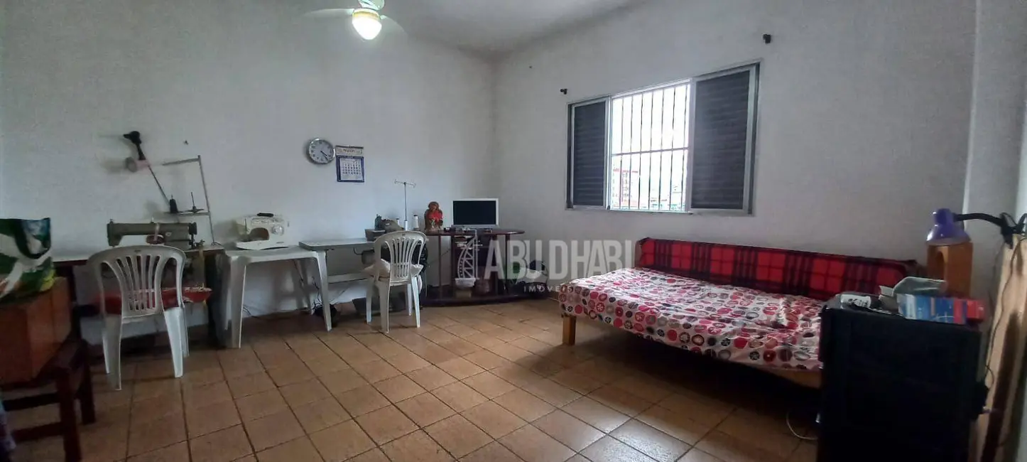 Foto 1 de Kitnet com 1 quarto à venda, 35m2 em Boqueirão, Praia Grande - SP