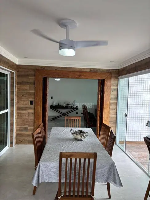 Foto 3 de Cobertura com 4 quartos à venda, 199m2 em Mongagua - SP