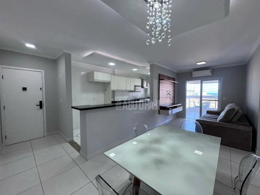 Foto 2 de Apartamento com 2 quartos à venda, 93m2 em Praia Grande - SP