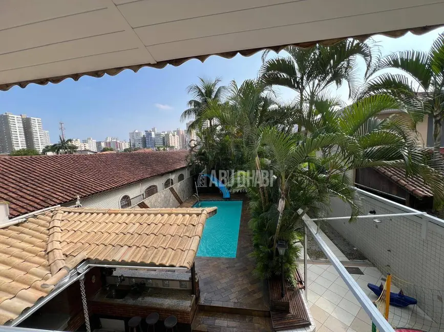 Foto 6 de Casa com 3 quartos à venda, 180m2 em Canto do Forte, Praia Grande - SP
