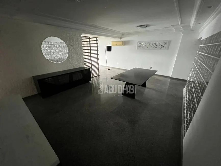 Apartamento com 3 quartos à venda, 194m2 em Canto do Forte, Praia Grande - SP - imagem 4 Foto 4 de Apartamento com 3 quartos à venda, 194m2 em Canto do Forte, Praia Grande - SP