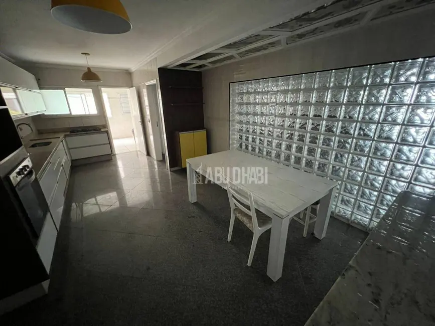 Apartamento com 3 quartos à venda, 194m2 em Canto do Forte, Praia Grande - SP - imagem 8 Foto 8 de Apartamento com 3 quartos à venda, 194m2 em Canto do Forte, Praia Grande - SP