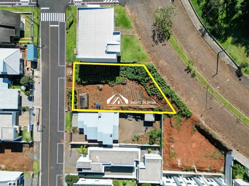 Foto 3 de Terreno / Lote à venda, 644m2 em Sao Lourenco Do Oeste - SC