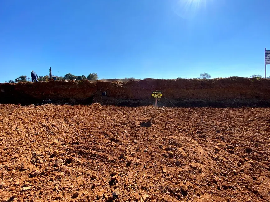Foto 1 de Terreno / Lote à venda, 2041m2 em Sao Lourenco Do Oeste - SC