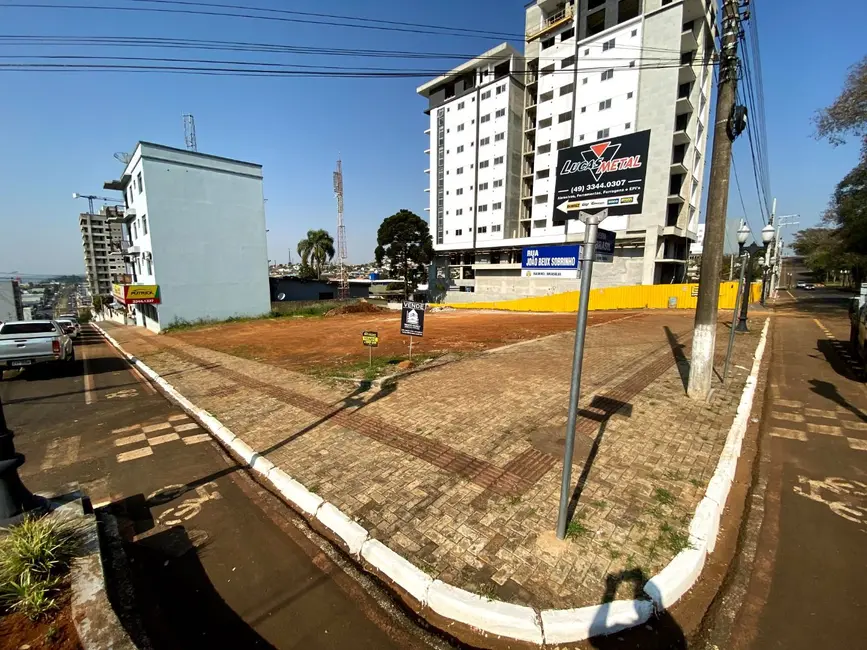 Foto 4 de Terreno / Lote à venda, 500m2 em Centro, Sao Lourenco Do Oeste - SC