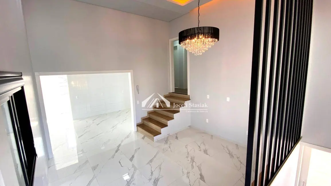 Sobrado com 3 quartos à venda, 430m2 em Sao Lourenco Do Oeste - SC - imagem 8 Foto 8 de Sobrado com 3 quartos à venda, 430m2 em Sao Lourenco Do Oeste - SC