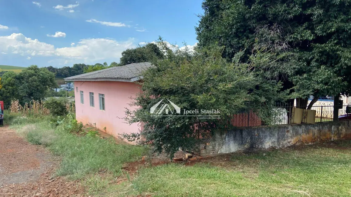 Casa com 2 quartos à venda, 750m2 em Centro, Vitorino - PR - imagem 3 Foto 3 de Casa com 2 quartos à venda, 750m2 em Centro, Vitorino - PR