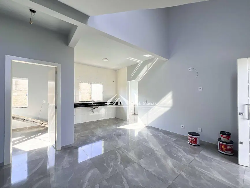 Sobrado com 2 quartos à venda, 180m2 em Sao Lourenco Do Oeste - SC - imagem 5 Foto 5 de Sobrado com 2 quartos à venda, 180m2 em Sao Lourenco Do Oeste - SC