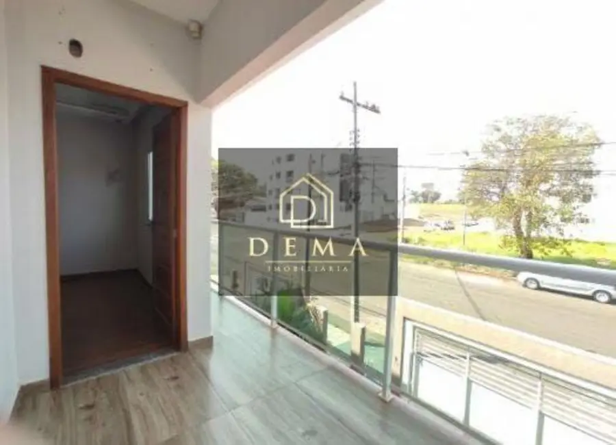 Sobrado com 3 quartos à venda, 147m2 em Jardim Santa Maria, Toledo - PR - imagem 8 Foto 8 de Sobrado com 3 quartos à venda, 147m2 em Jardim Santa Maria, Toledo - PR