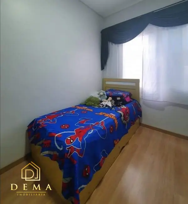 Foto 5 de Casa com 2 quartos à venda, 120m2 em Jardim Planalto, Toledo - PR