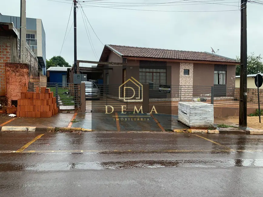 Casa à venda, 170m2 em Vila Pioneiro, Toledo, PR - imagem 1 Foto 1 de Casa à venda, 170m2 em Vila Pioneiro, Toledo, PR